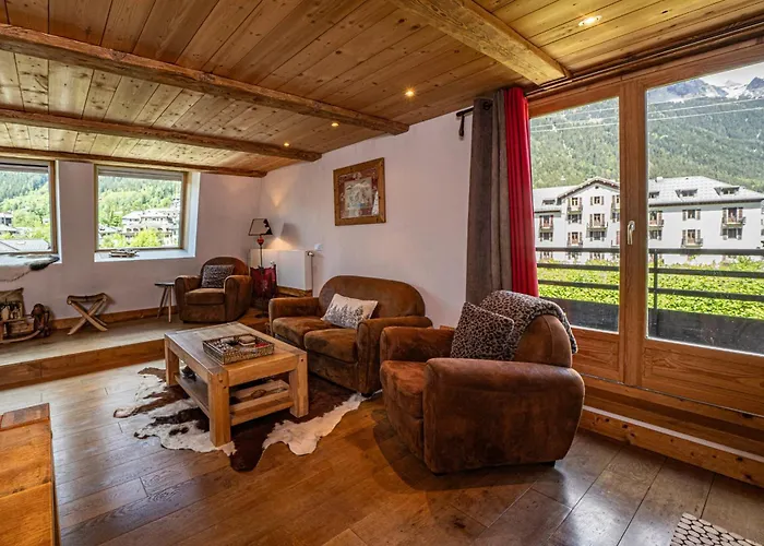 Апартаменти La Cachette - Mountain Style And Spacious 2-bed Шамоні